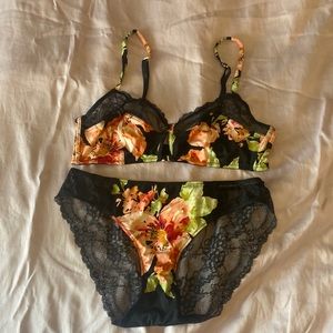 INC matching floral bralette set